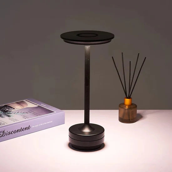 Lampada da Tavolo di Design Oris™ – Ricaricabile, Dimmerabile, USB-C